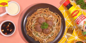 Pasta thịt viên sốt tương